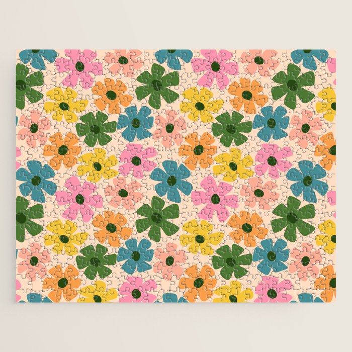 Retro Flower - Big Daisy Cream background Jigsaw Puzzle Gallery Image 1