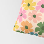 Retro Flower - Big Daisy Cream background Pillow Sham Gallery Image 4