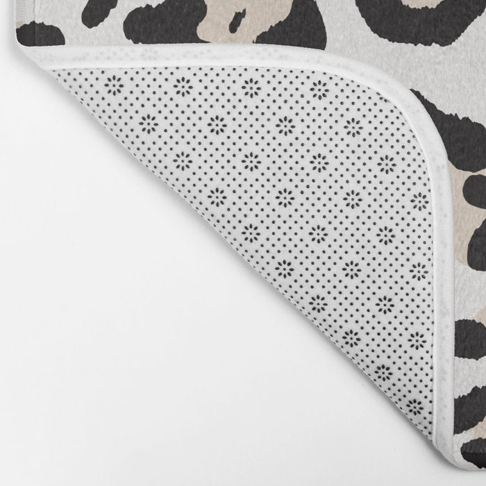 Snow Leopard Faux Bath Mat Gallery Image 2