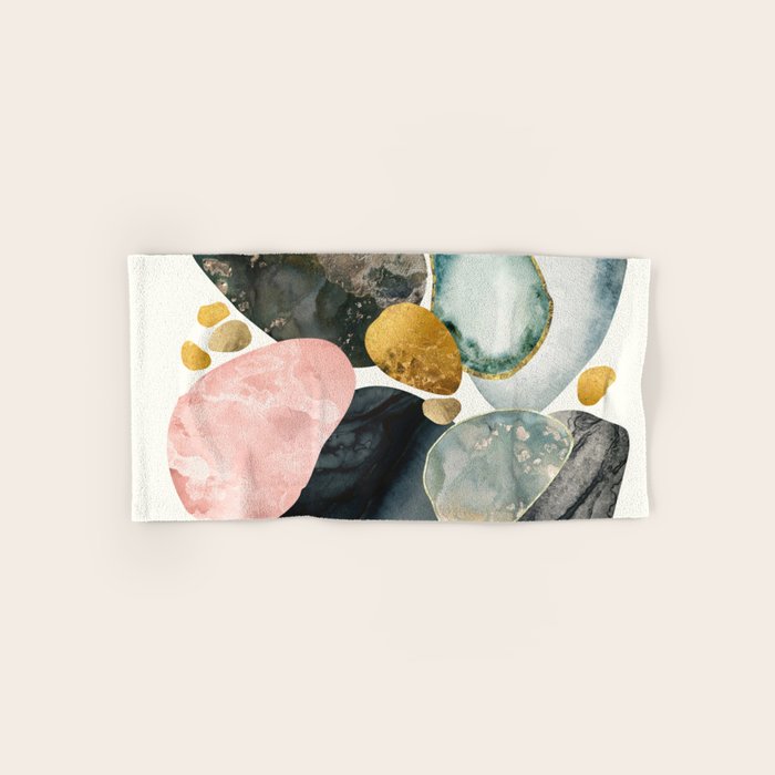 Pebble Abstract Bath Towel Gallery Image 1