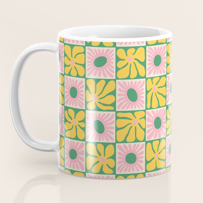 Retro checkered flower art pattern Coffee Mug Gallery Image 3