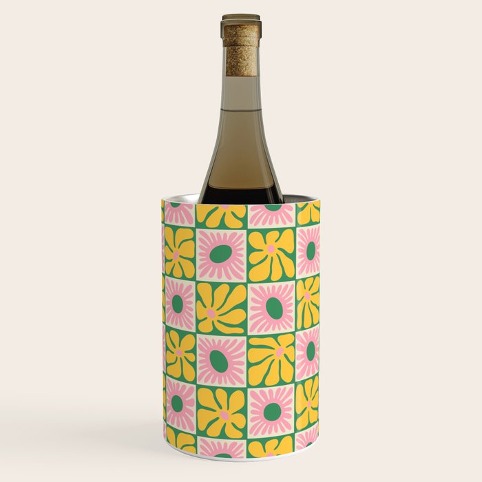 Retro checkered flower art pattern Wine Chiller Gallery Image 2