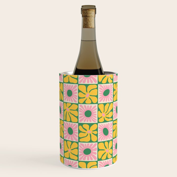 Retro checkered flower art pattern Wine Chiller Gallery Image 1