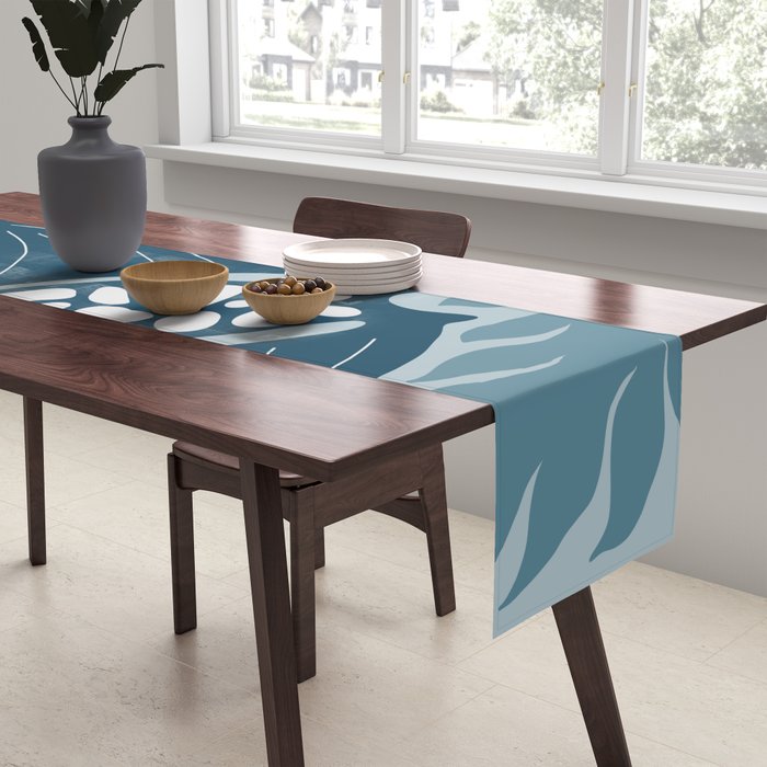 Manta Ray Table Runner Gallery Image 2