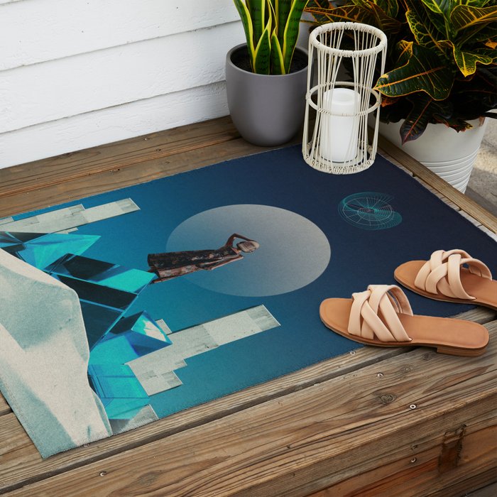 Queen of Kings Outdoor Rug Gallery Image 2
