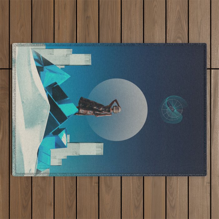 Queen of Kings Outdoor Rug Gallery Image 1