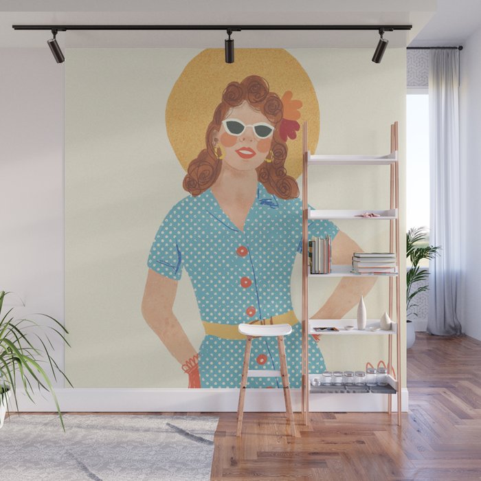 Pinup girl Wall Mural Gallery Image 1