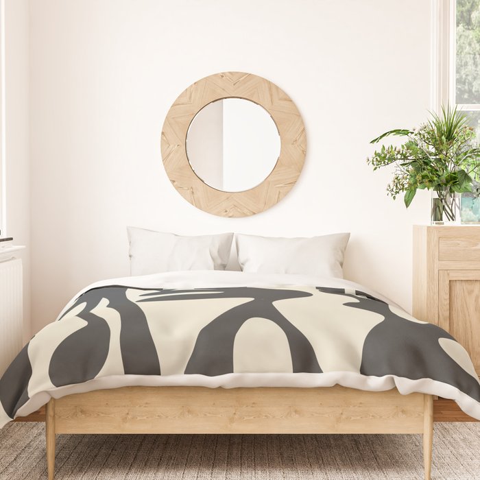 Shadowns in Motion 3 Duvet Cover Gallery Image 3