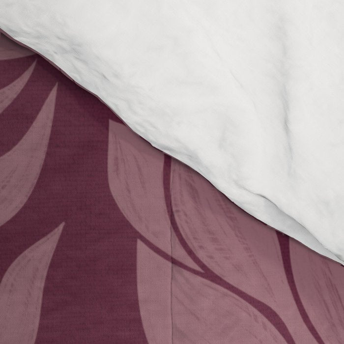 Modern Abstract Wavy Flowers in Plum Violet    Comforter Gallery Image 4