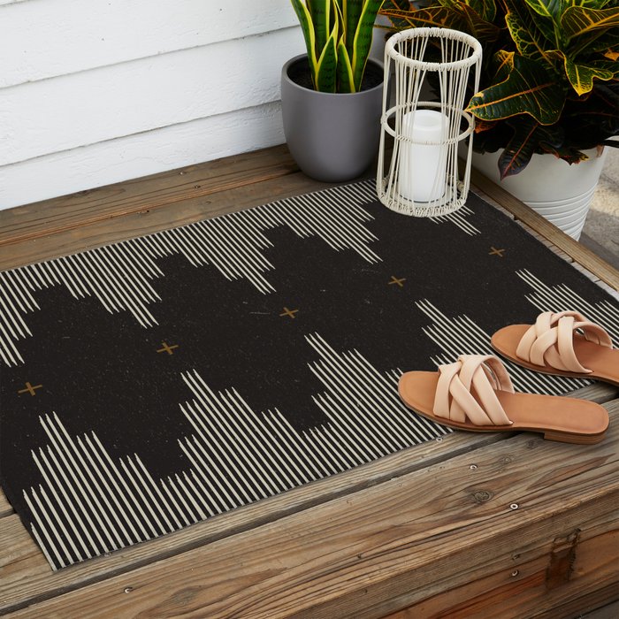 Southwestern Minimalist Black & White Outdoor Rug Gallery Image 2