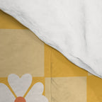 Daisies On Yellow Checkerboard Comforter Gallery Image 4