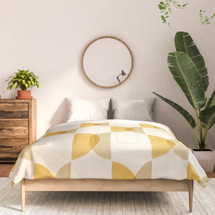 Shape Study in Gold / Geometric Pattern Comforter Gallery Image 3