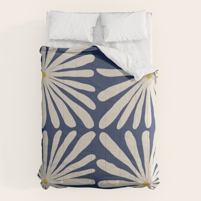Lazy Daisies #1 Comforter Gallery Image 6
