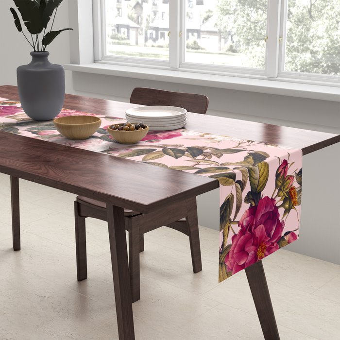 Rose Garden V Table Runner Gallery Image 2