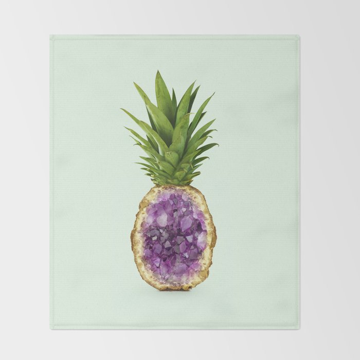 PINEAPPLE QUARTZ Throw Blanket Gallery Image 2