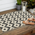 Taos - black and alabaster Outdoor Rug Gallery Image 2
