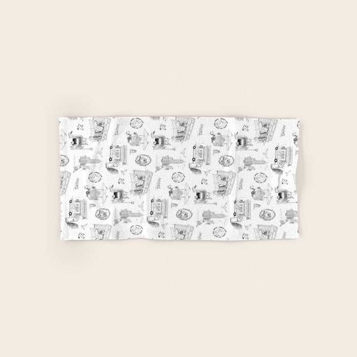 Squirrels and Pigeons take NY Bath Towel Gallery Image 1