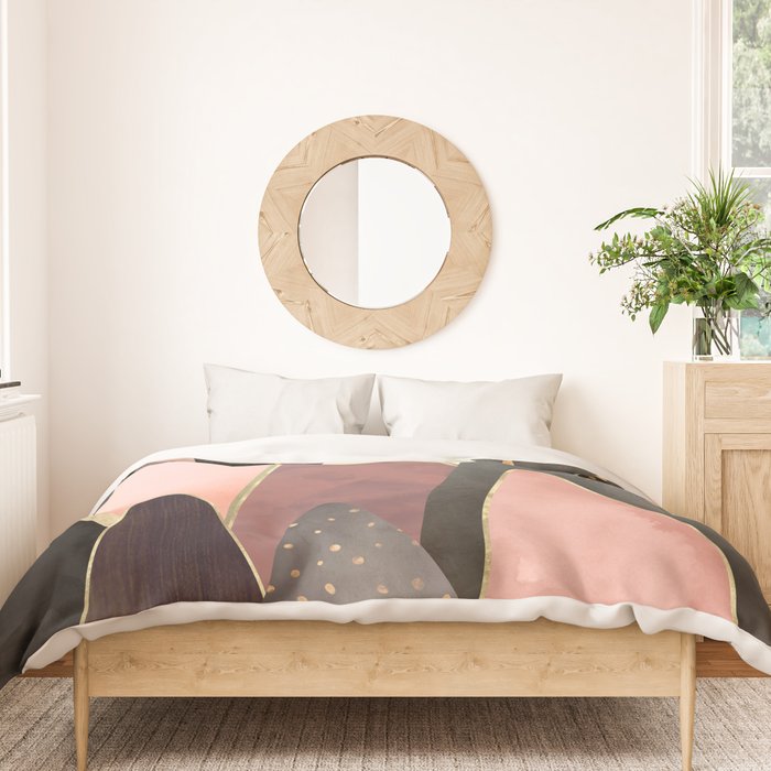 Pink and Gold Peaks Duvet Cover Gallery Image 3