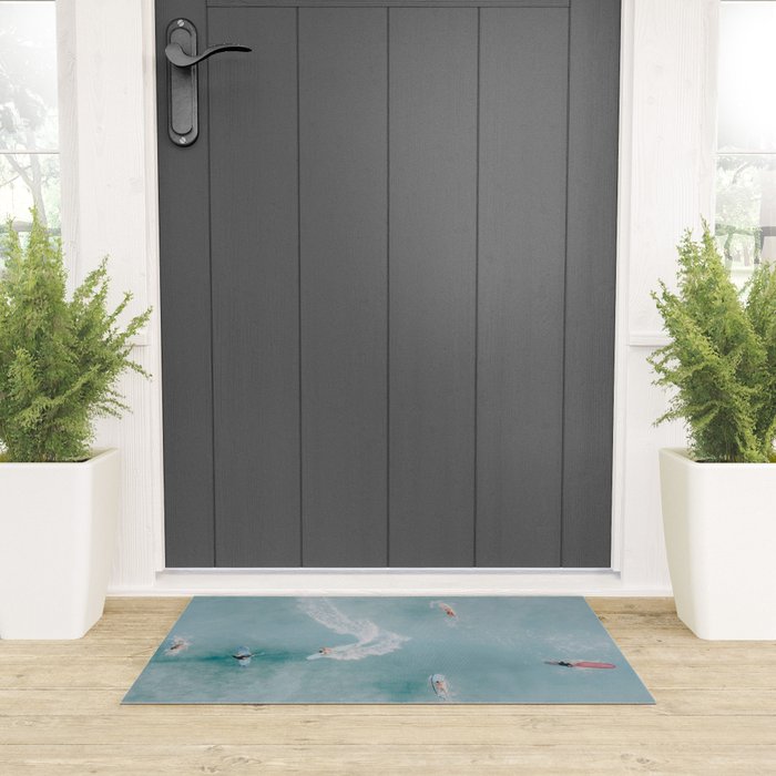 float iii Welcome Mat Gallery Image 3