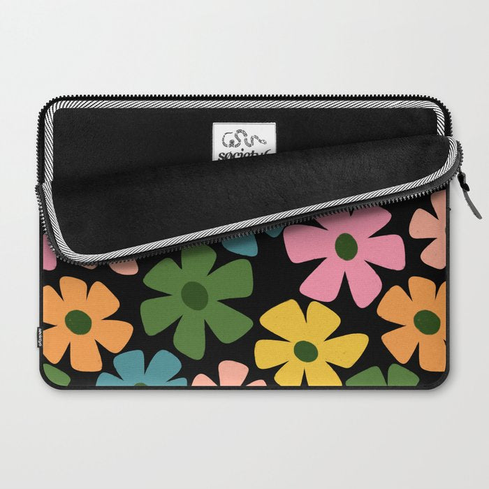 Retro Flower - Big Daisy Black background Laptop Sleeve Gallery Image 2