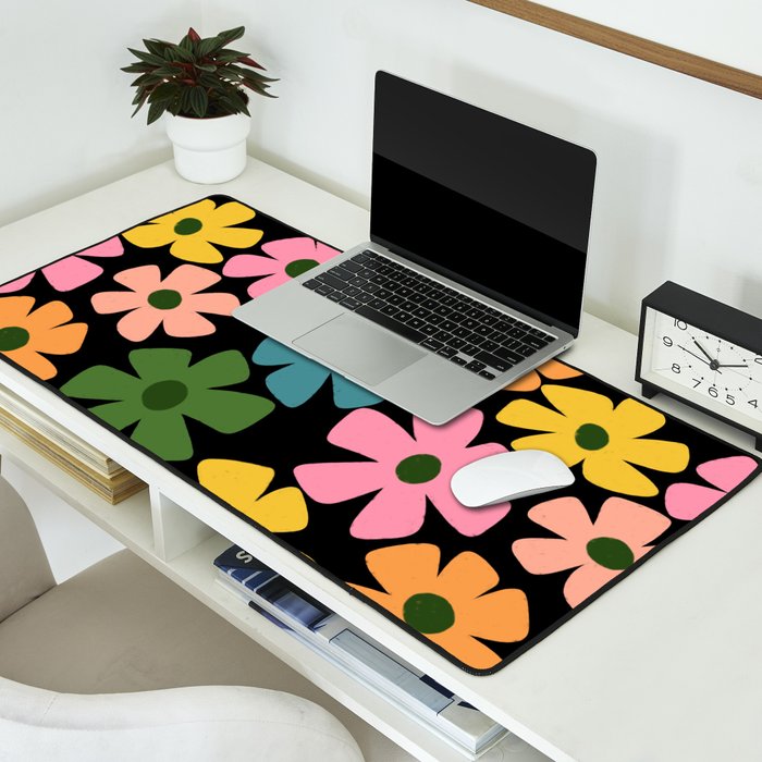 Retro Flower - Big Daisy Black background Desk Mat Gallery Image 2