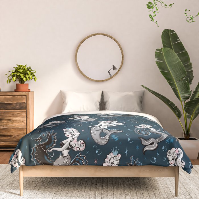 Pearla the Mermaid Riding on a Seahorse Comforter Gallery Image 3