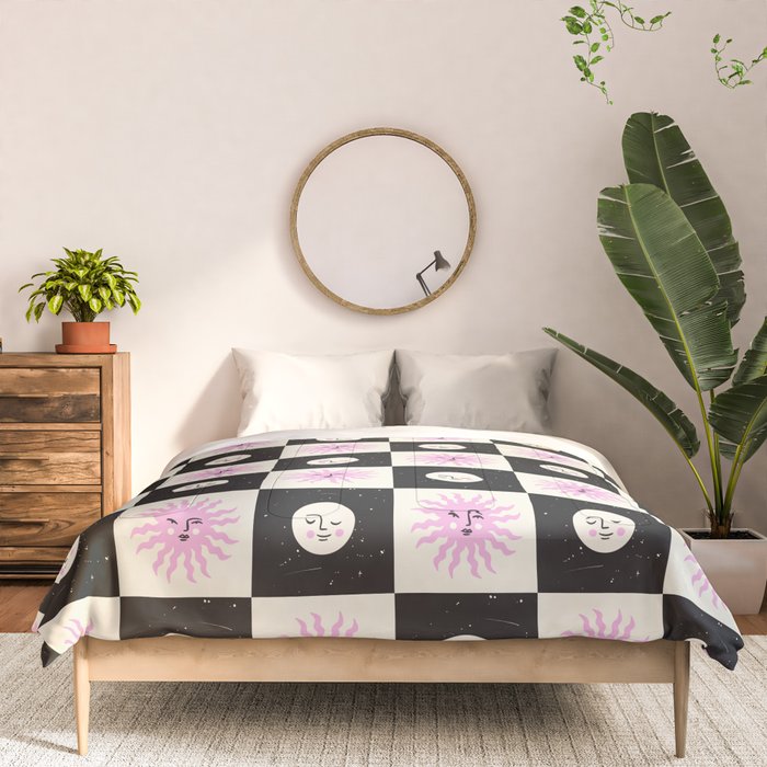 Sun & Moon Checkered Pattern Black & Cream Comforter Gallery Image 3