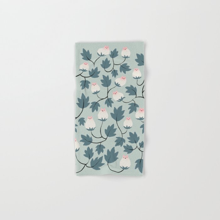 Cat and Plant 77 Bath Towel Gallery Image 1
