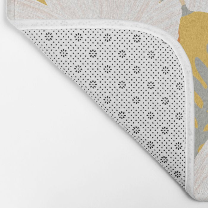 White Daisies Bath Mat Gallery Image 2