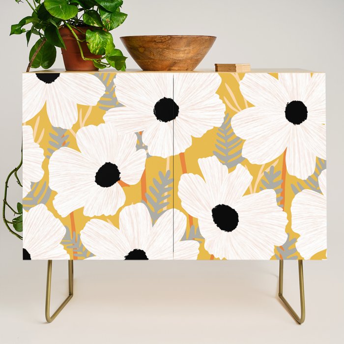 White Daisies Credenza Gallery Image 1