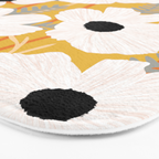 White Daisies Bath Mat Gallery Image 3