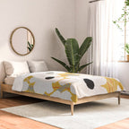 White Daisies Comforter Gallery Image 2