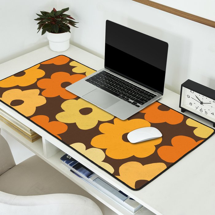 Simple Flower Pattern #2 Desk Mat Gallery Image 2