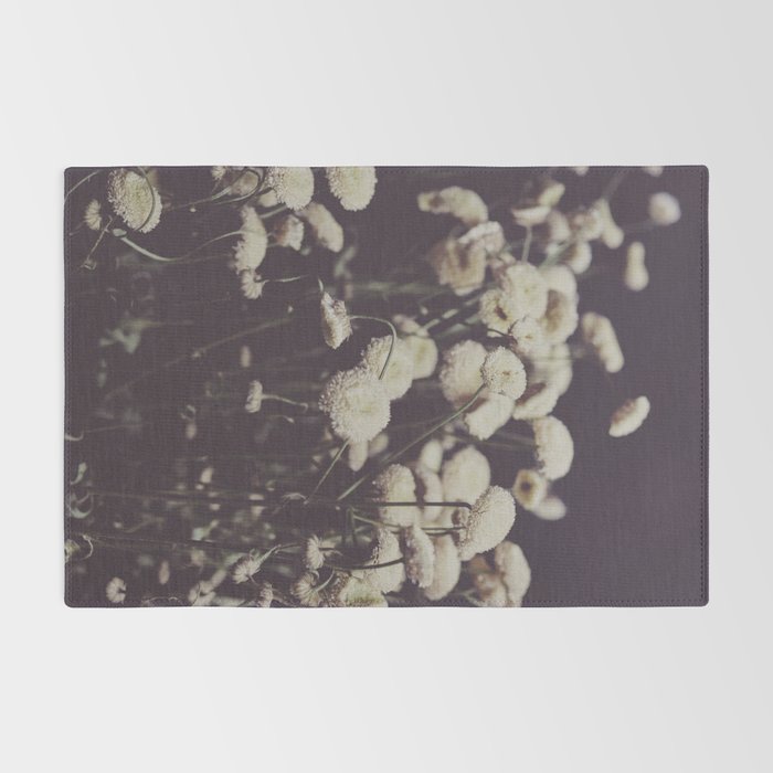 Soiree Rug Gallery Image 2