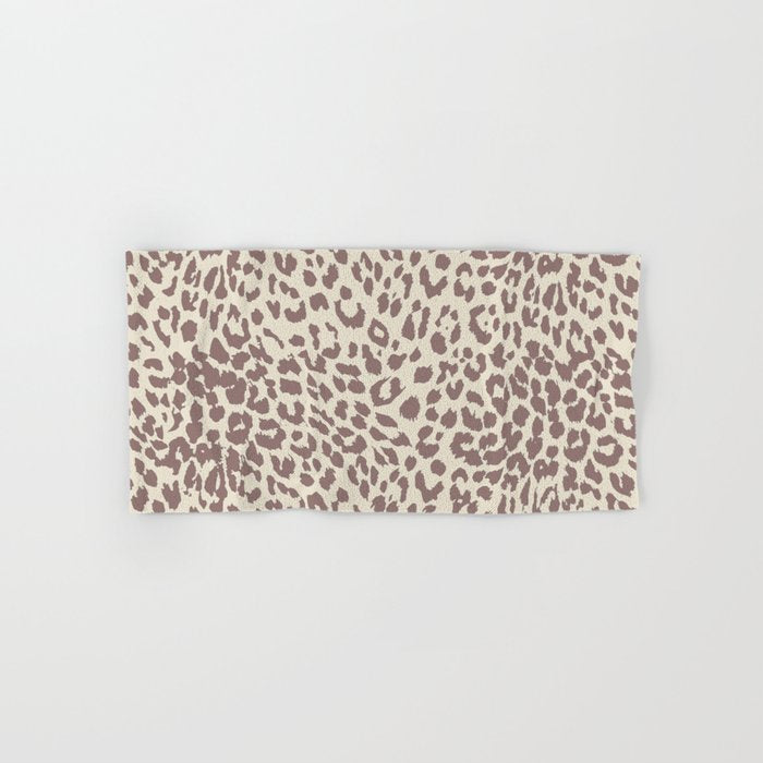 Light Tan Leopard Bath Towel Gallery Image 1