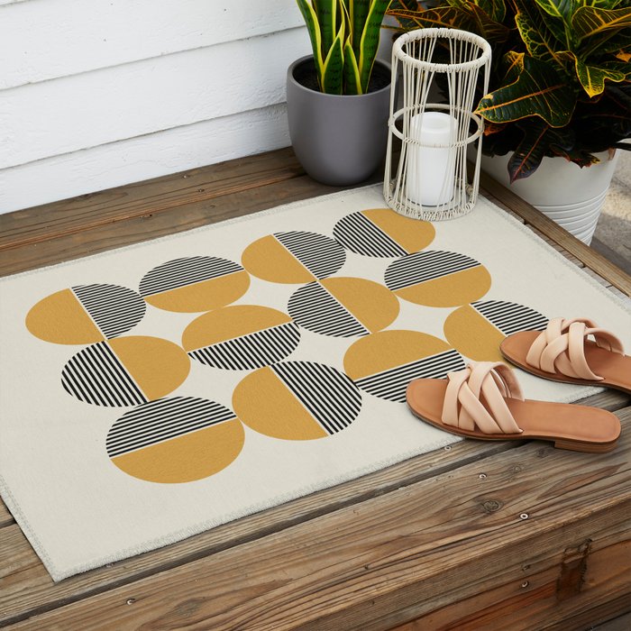 Circle pattern mid-century style Outdoor Rug Gallery Image 2