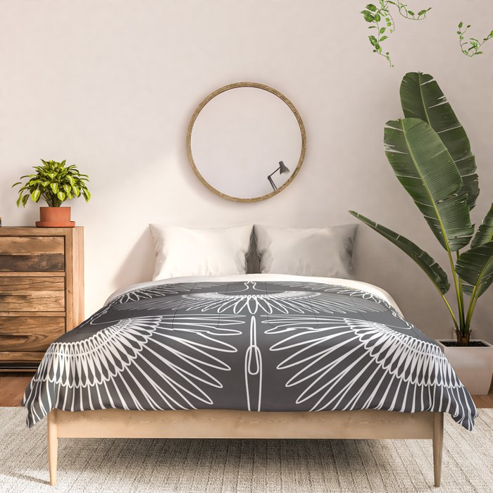 Japanese Crane Ornate Art Deco Dark Monochrome Pattern Comforter Gallery Image 3