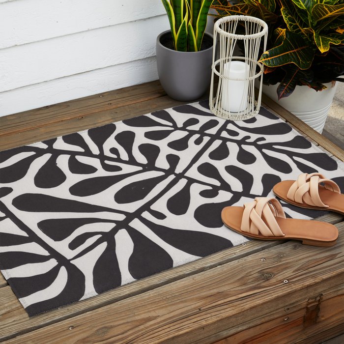 Linocut Plant #2 / Black & White Outdoor Rug Gallery Image 2