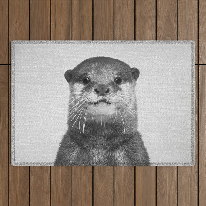 Otter - Black & White Outdoor Rug Gallery Image 1