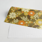 1970s Retro/Vintage Floral Pattern Wrapping Paper Gallery Image 2