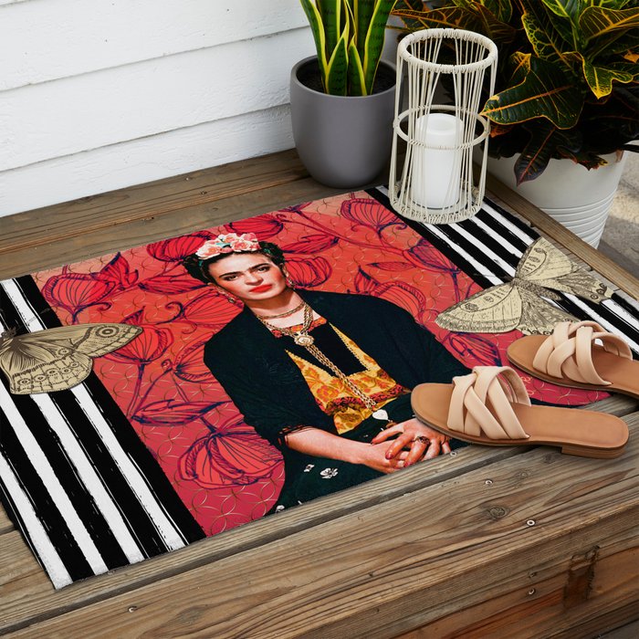 Frida enamorada Outdoor Rug Gallery Image 2