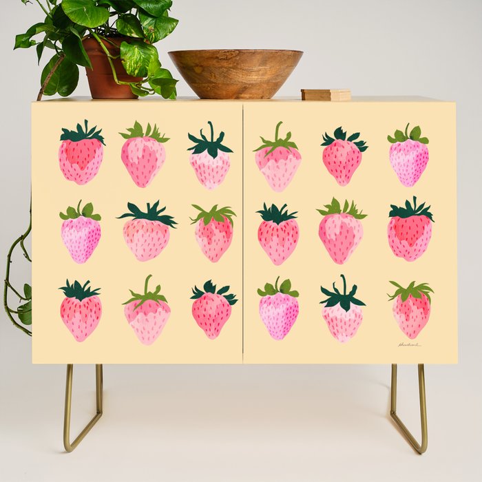 Strawberry Dreams Credenza Gallery Image 1