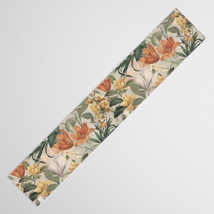 Garden of Eden V Table Runner Gallery Image 3