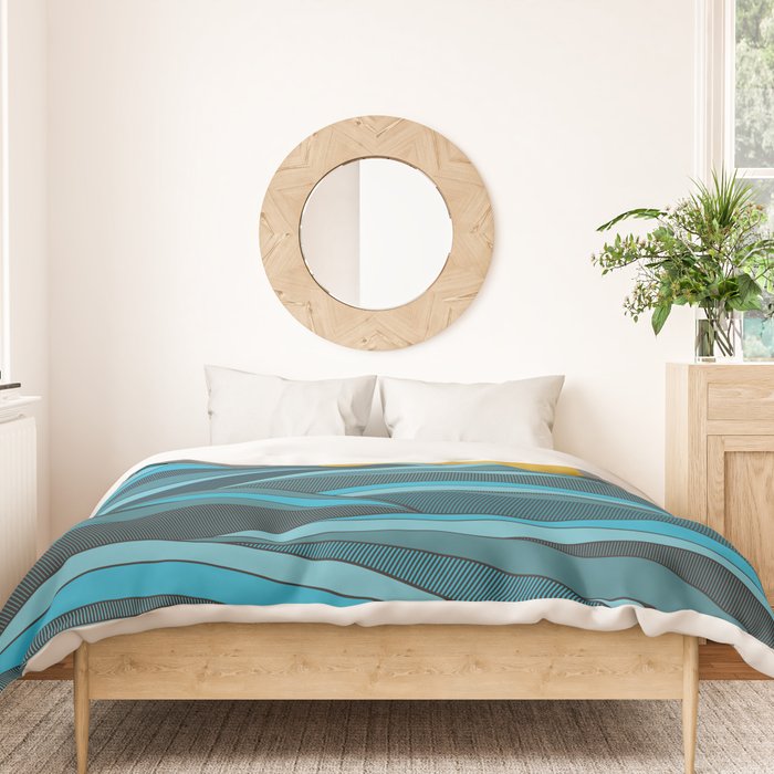 The ocean, waves and sun Duvet Cover Gallery Image 3