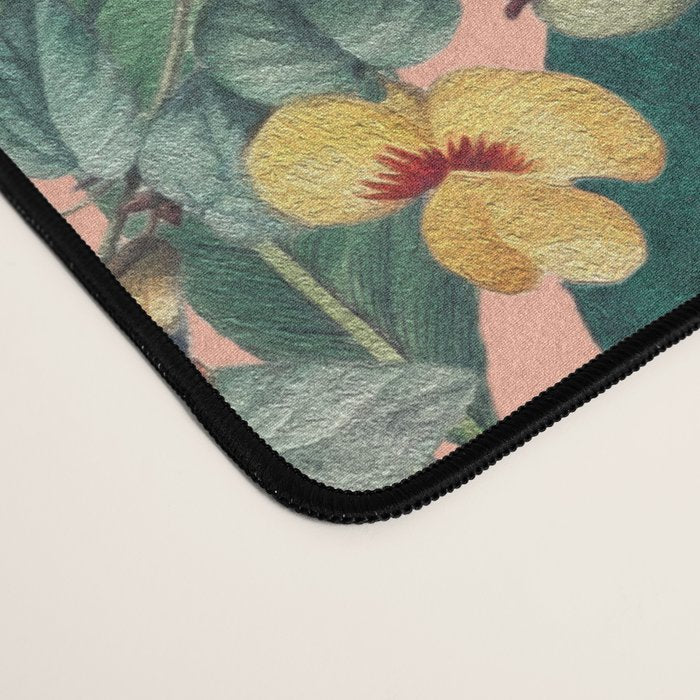 World of Birds IX Desk Mat Gallery Image 4