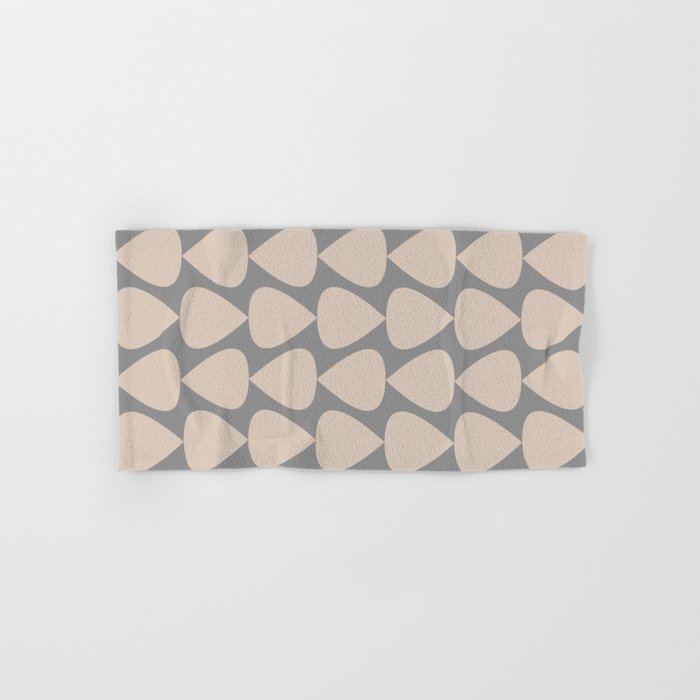 Plectrum Pattern in Putty and Gray Towels Gallery Image 1