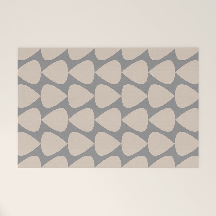 Plectrum Pattern in Putty and Gray Welcome Mat Gallery Image 1