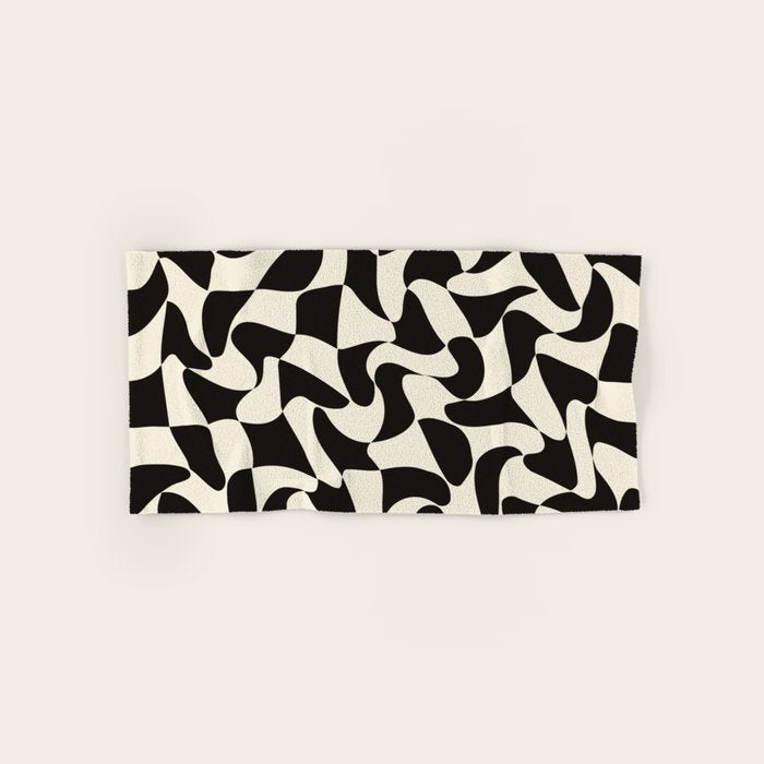  Black&White Warped Wavy Check Bath Towel Gallery Image 1