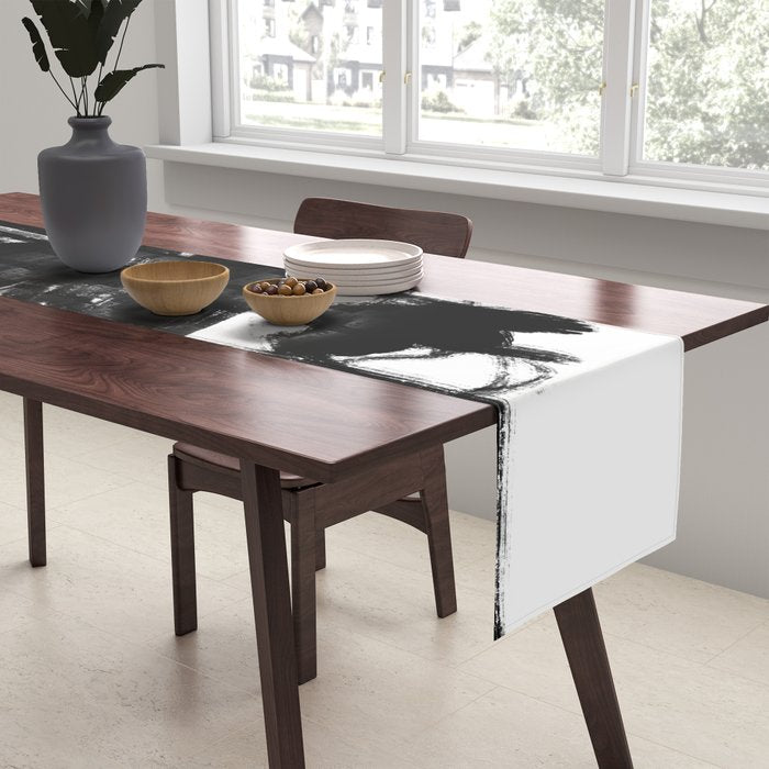 In the City 1. Table Runner Gallery Image 2