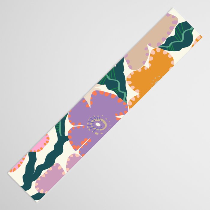 Large Pink  Retro Flowers Table Runner Gallery Image 3
